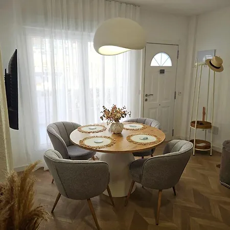 Casa Del Mar 아파트 *